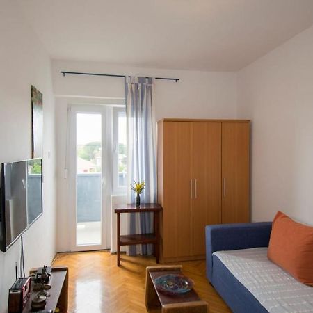Apartman M In Premantura Exterior photo