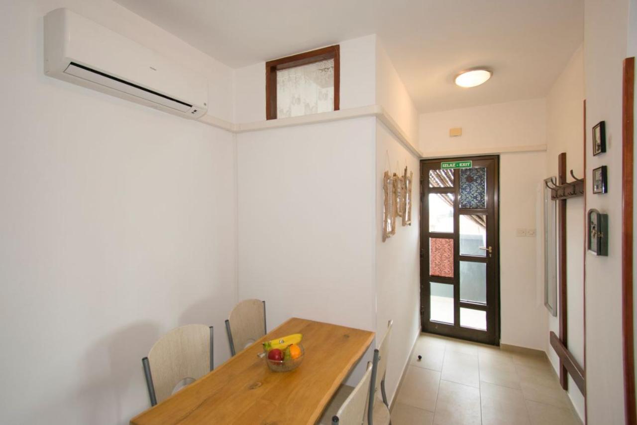 Apartman M In Premantura Exterior photo