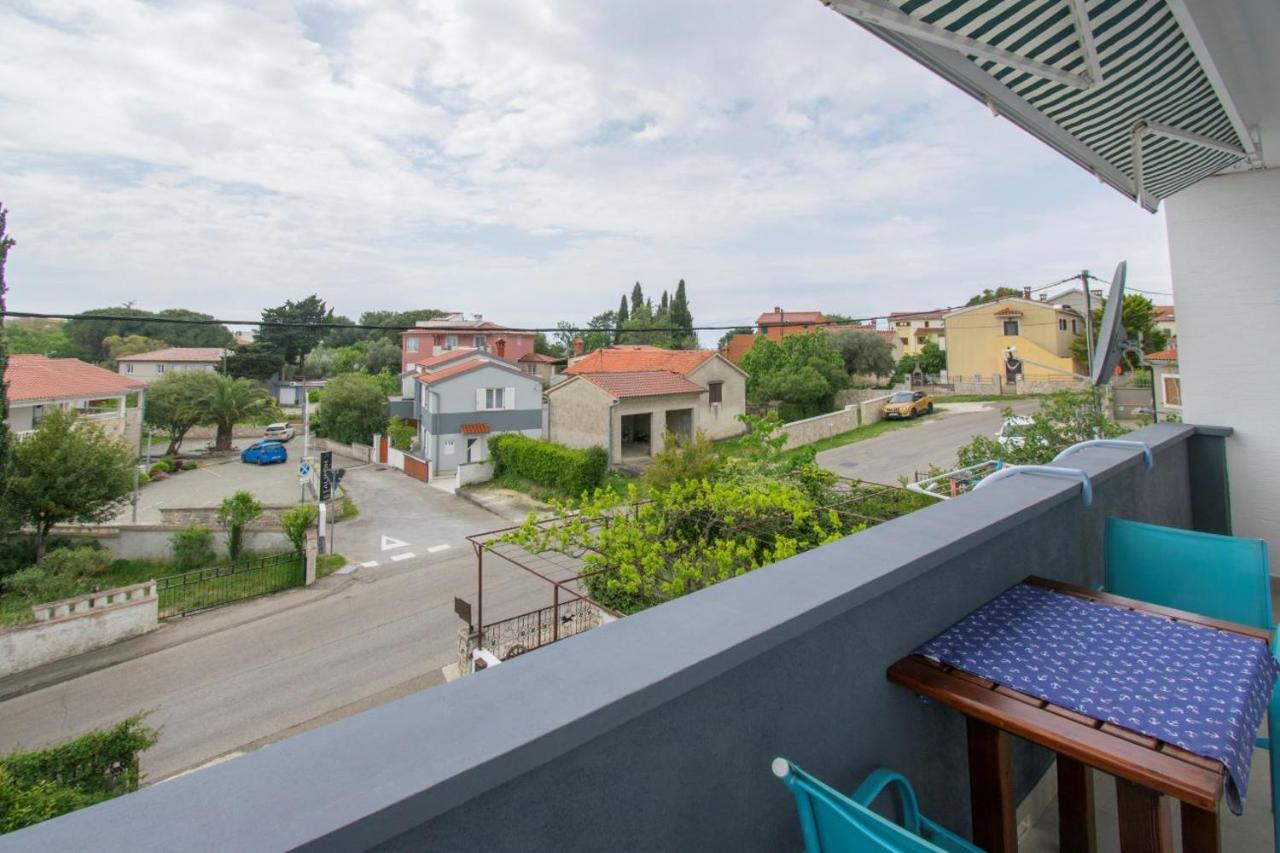 Apartman M In Premantura Exterior photo